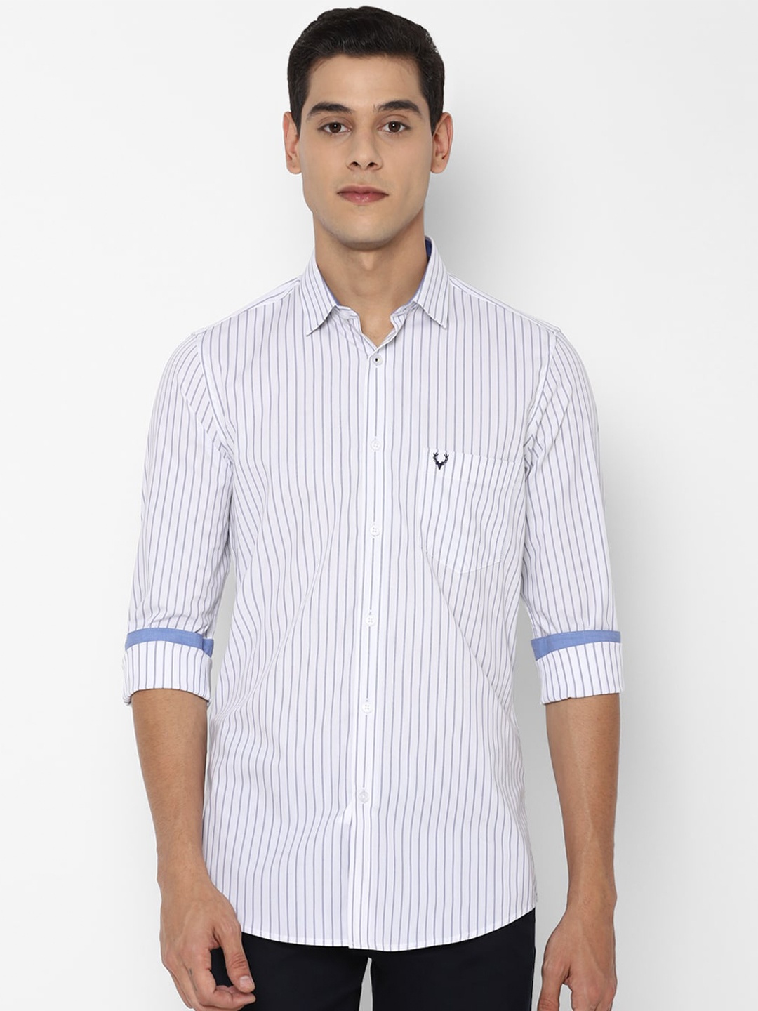 

Allen Solly Men White Slim Fit Slim Fit Multi Stripes Striped Casual Shirt