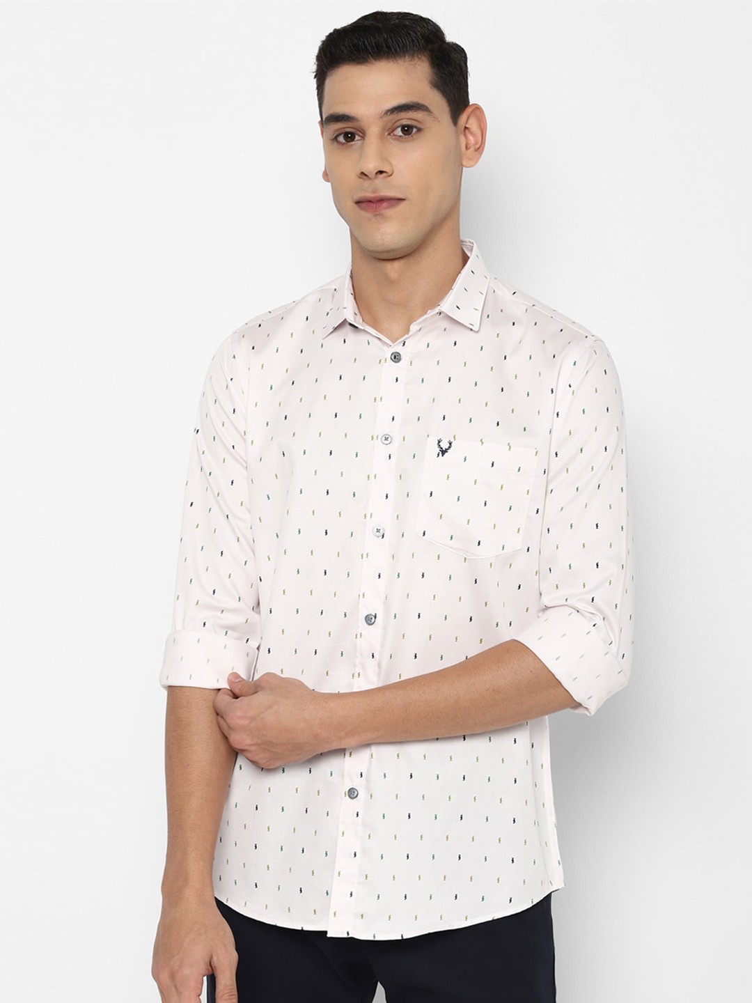 

Allen Solly Men White Slim Fit Printed Cotton Casual Shirt