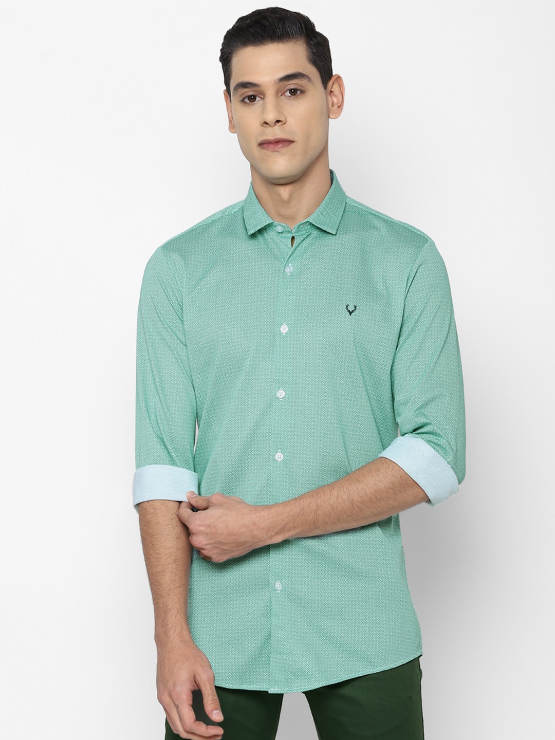 

Allen Solly Men Green Slim Fit Pure Cotton Casual Shirt