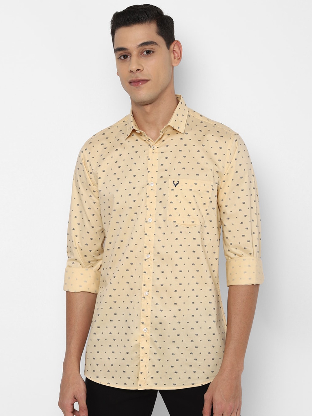 

Allen Solly Men Yellow Slim Fit Printed Pure Cotton Casual Shirt