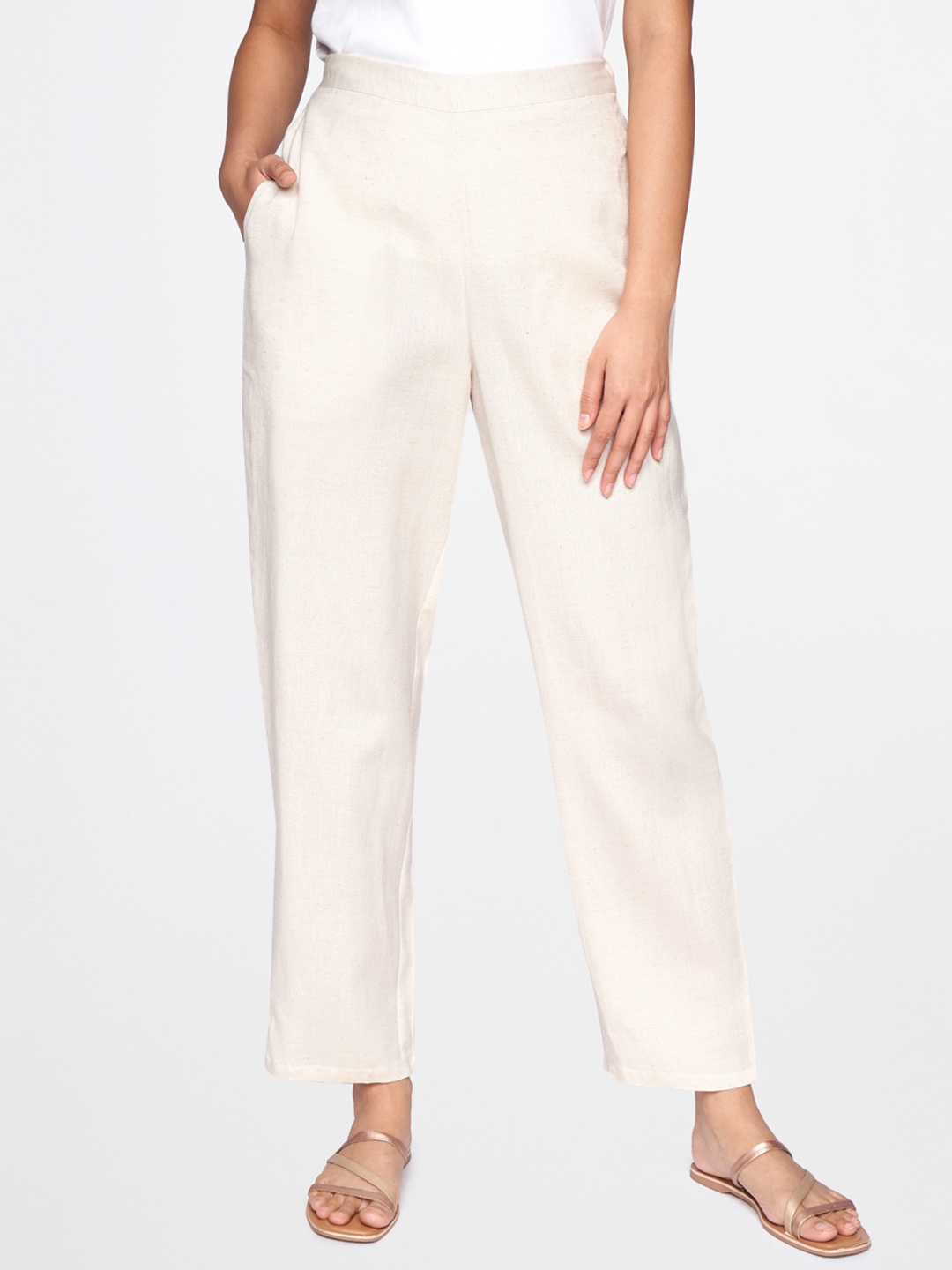 

Global Desi Women Beige Solid Slim Fit Culottes Trousers