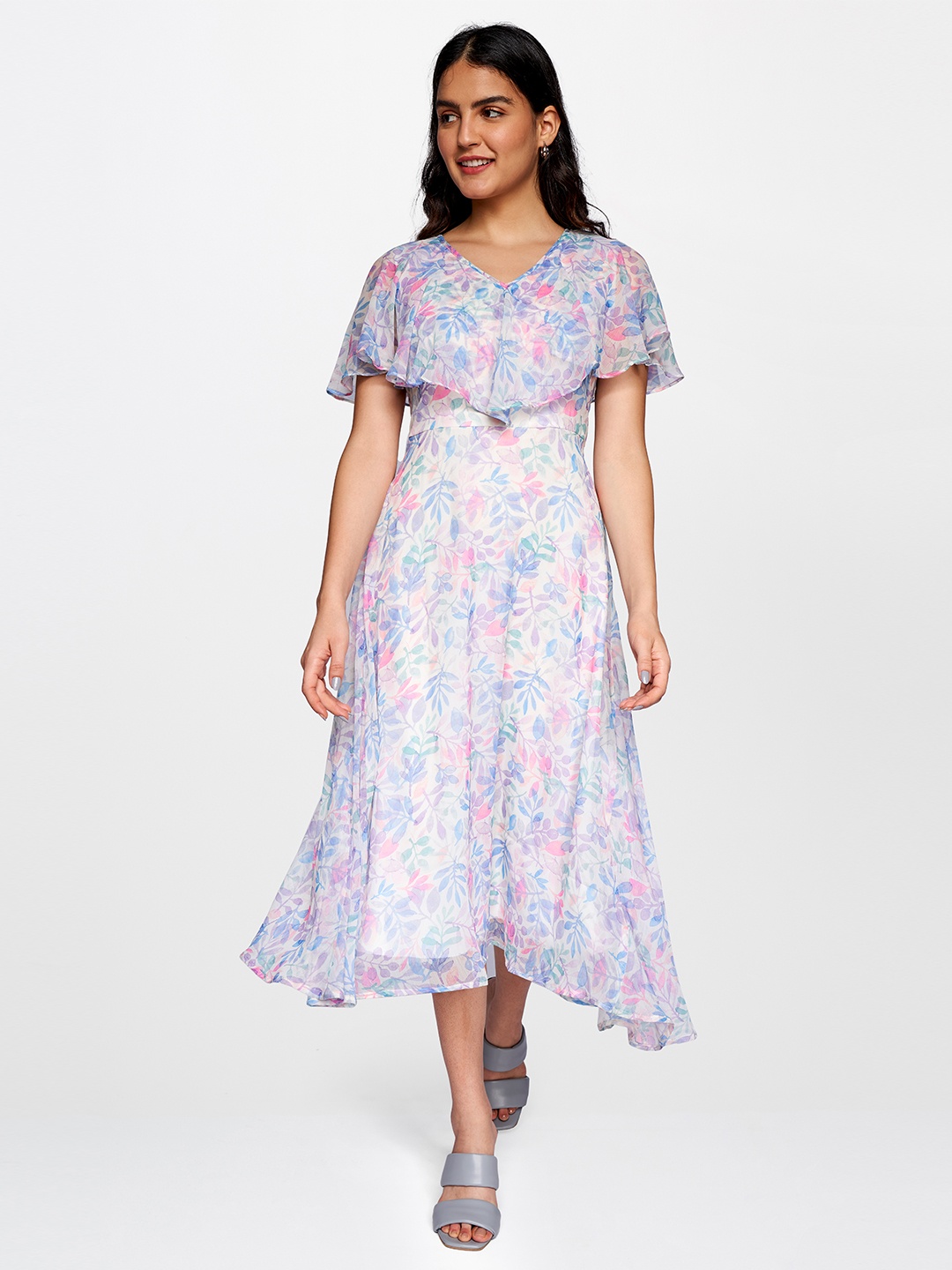 

AND Floral Print Flared Sleeve Ruffled A-Line Midi Dress, White