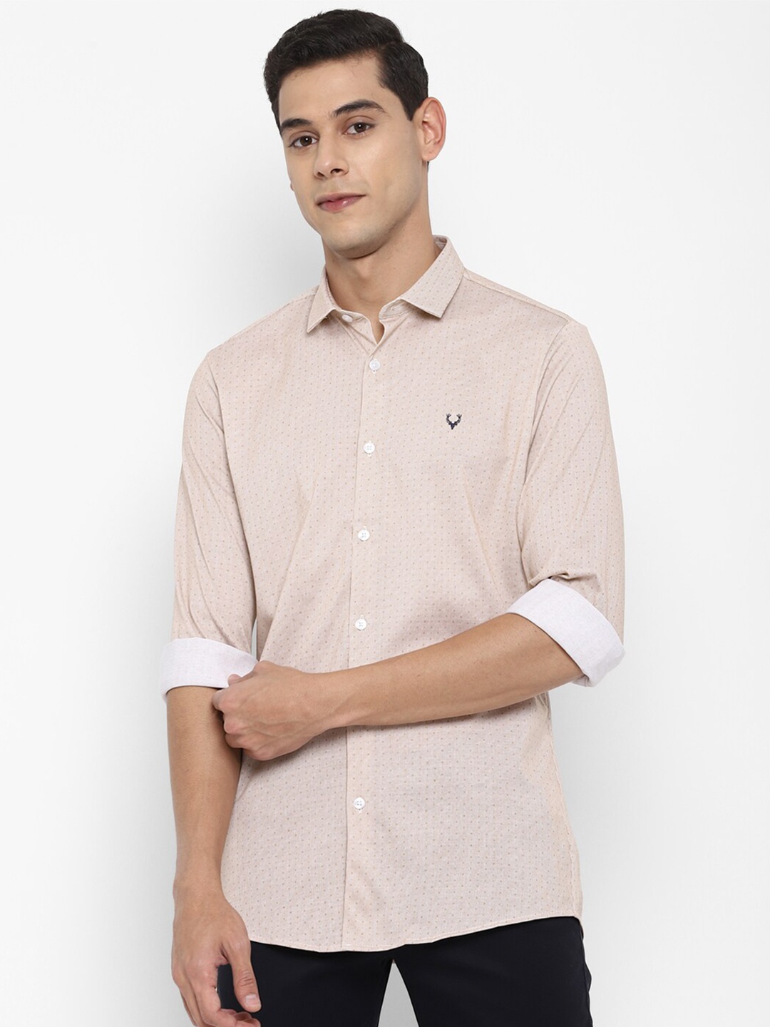 

Allen Solly Men Beige Slim Fit Printed Pure Cotton Casual Shirt