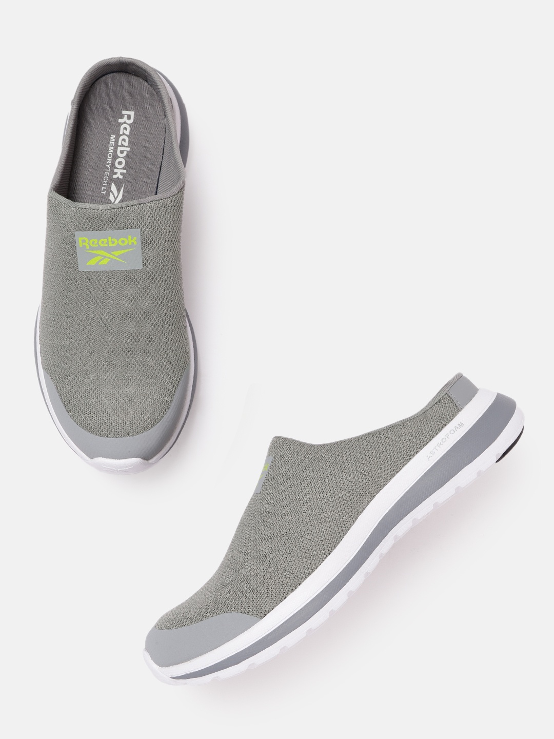 

Reebok Men Grey Woven Design Comfort Wonder Mule