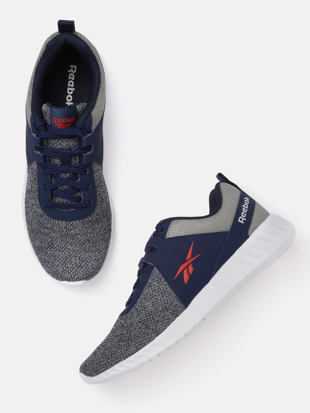 

Reebok Men Charcoal Grey & Navy Blue Woven Design Speedstar Run Shoes