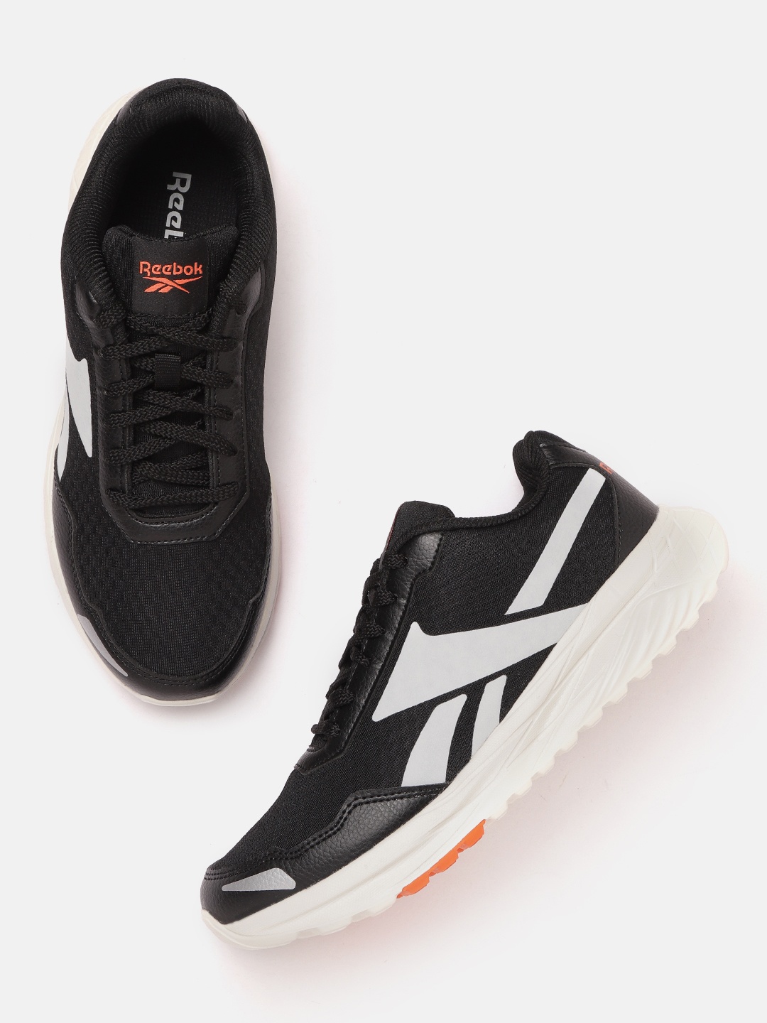 

Reebok Men Black & White Woven Design South Ferry Running Shoes
