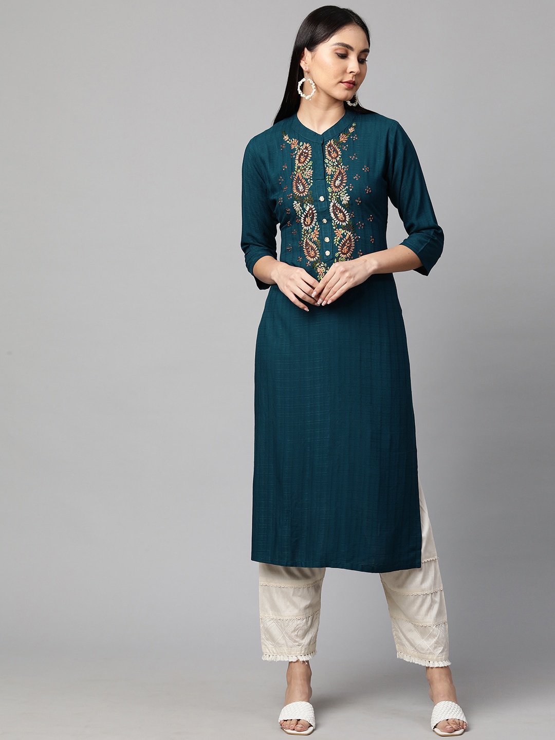 

FASHOR Women Teal Floral Embroidered Thread Work Kurta