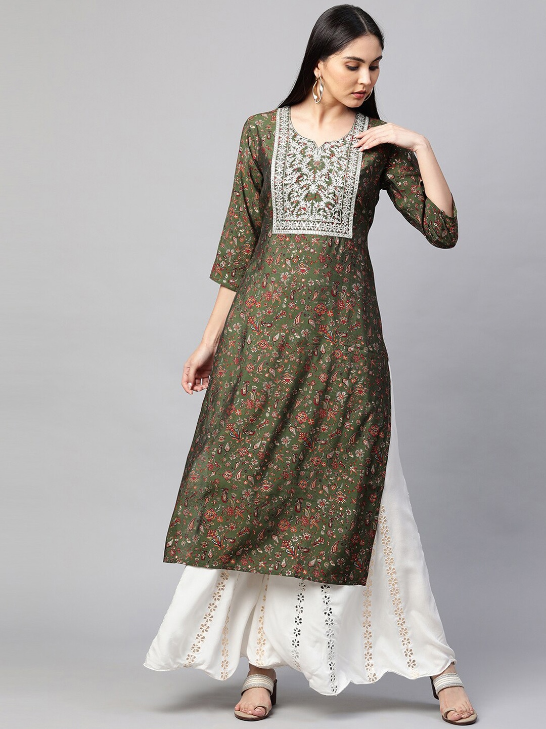 

FASHOR Women Green Ethnic Motifs Printed Embroidered Detail Kurta