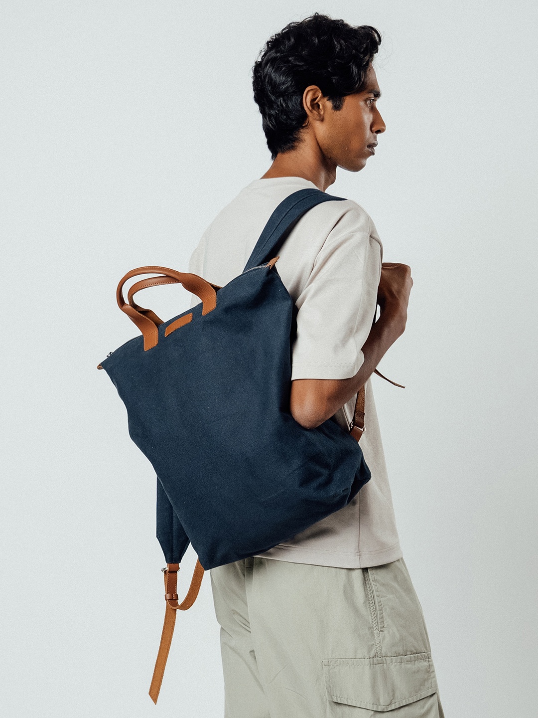 

DailyObjects Unisex Navy Blue Backpack
