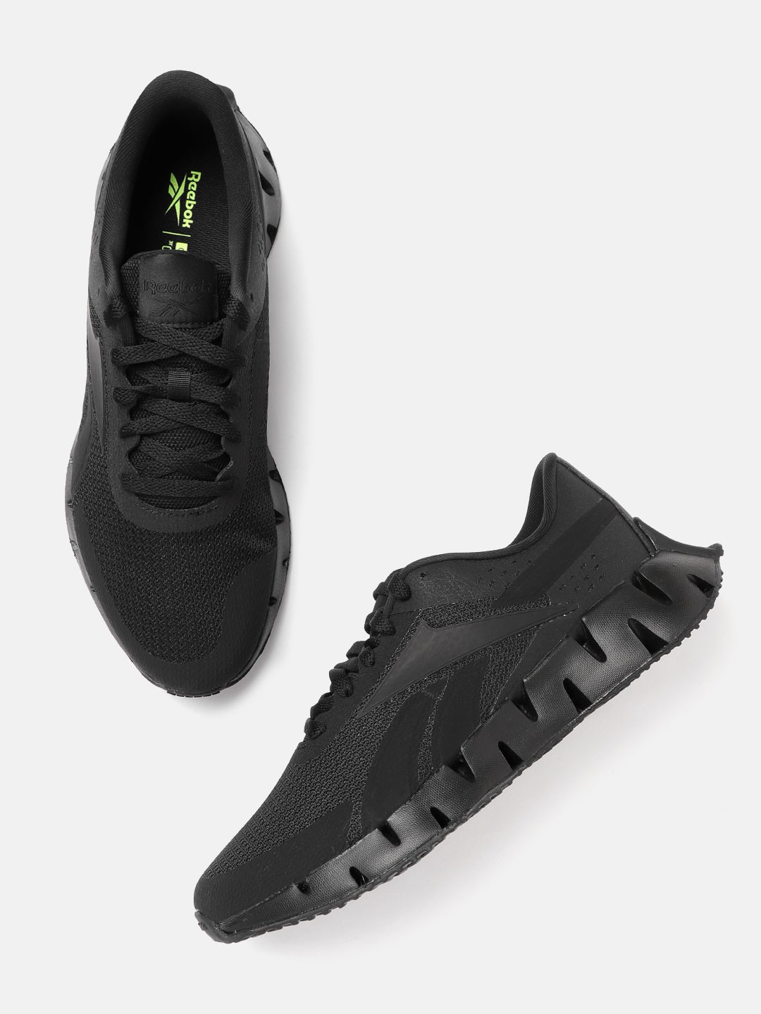 

Reebok Men Black Zig Dynamica 2.0 Woven Design Running Shoes