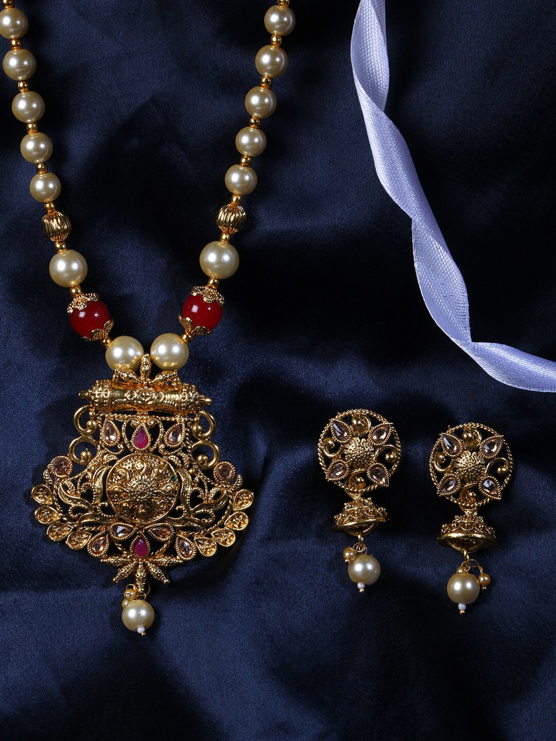 

LIVE EVIL Multicoloured & Gold-Plated Kundan Studded Jewellery Set, Multi