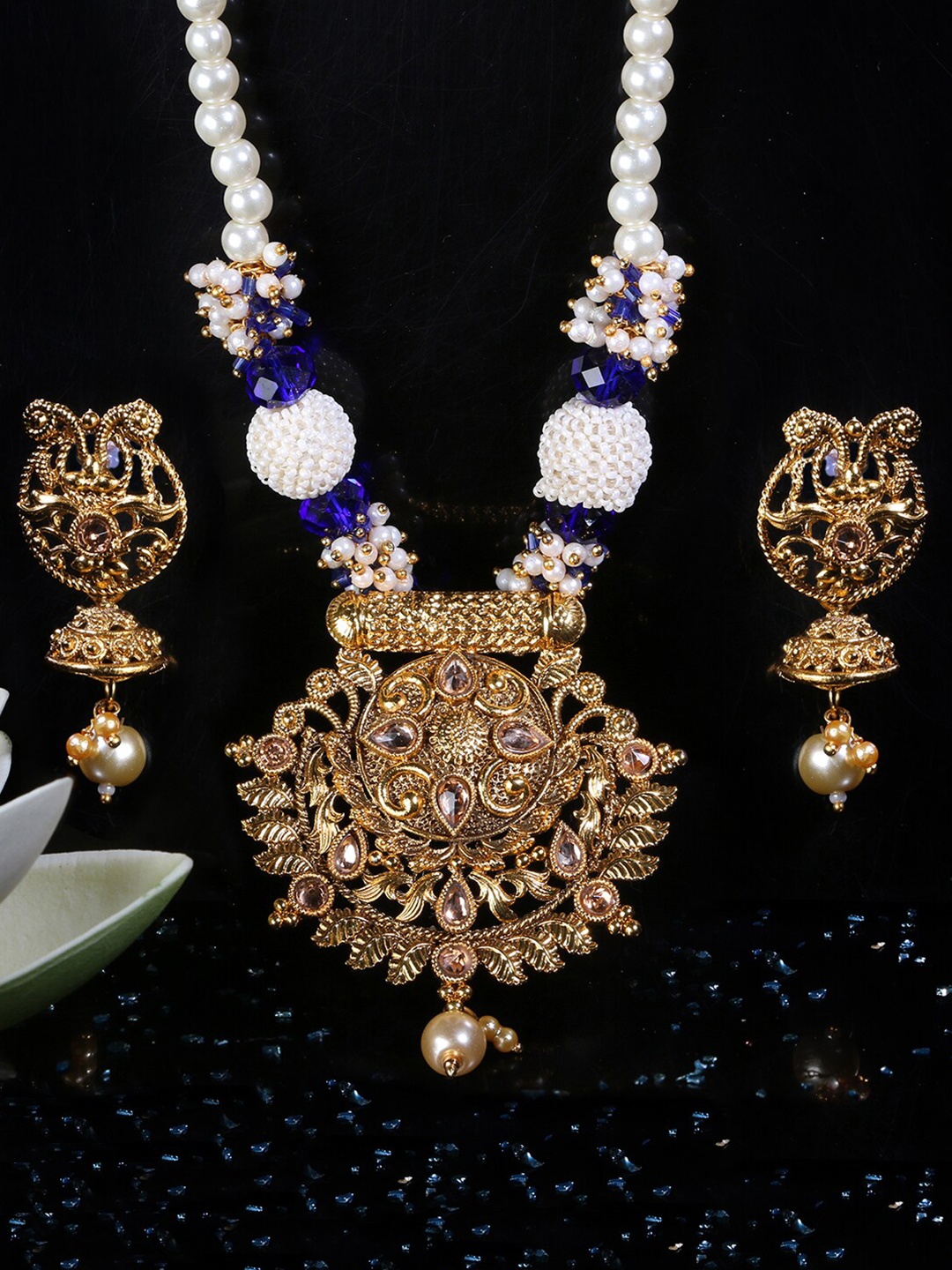 

LIVE EVIL Multicoloured & Gold-Plated Artificial Stones & Beads Necklace with Earring, Multi