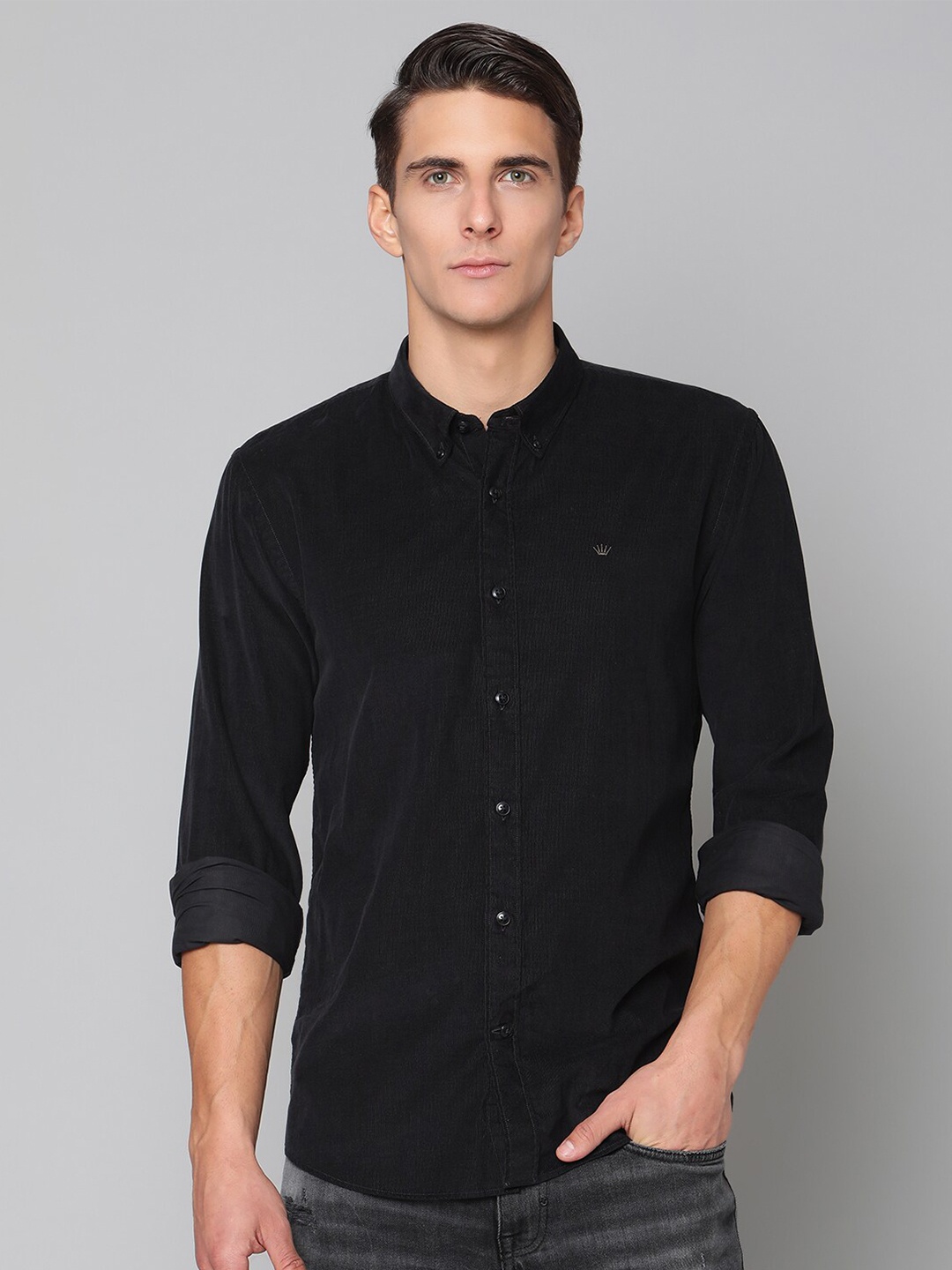 

JUNK de LUXE Men Black Slim Fit Casual Shirt