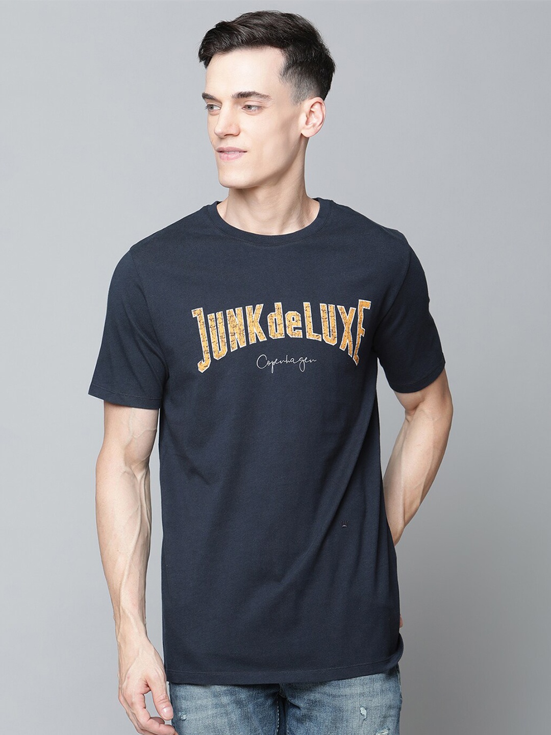 

JUNK de LUXE Men Navy Blue Brand Logo Printed Organic Cotton T-shirt