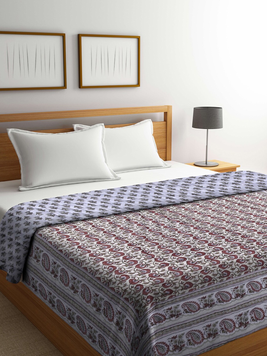 

KLOTTHE Beige & Maroon Floral Mild Winter 553 GSM Pure Cotton Double Bed Quilt