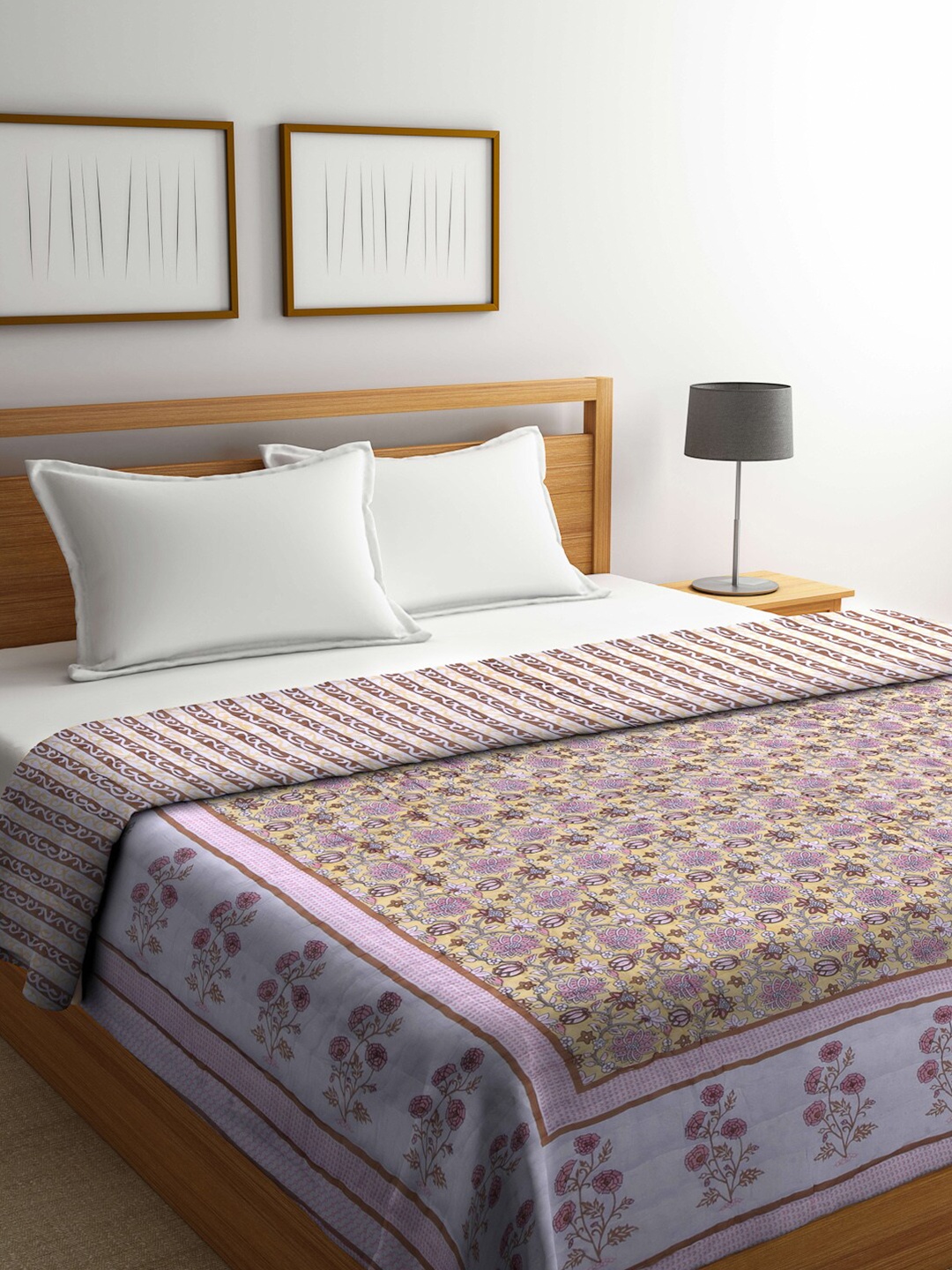 

KLOTTHE White & Pink Floral Mild Winter 553 GSM Double Bed Quilt