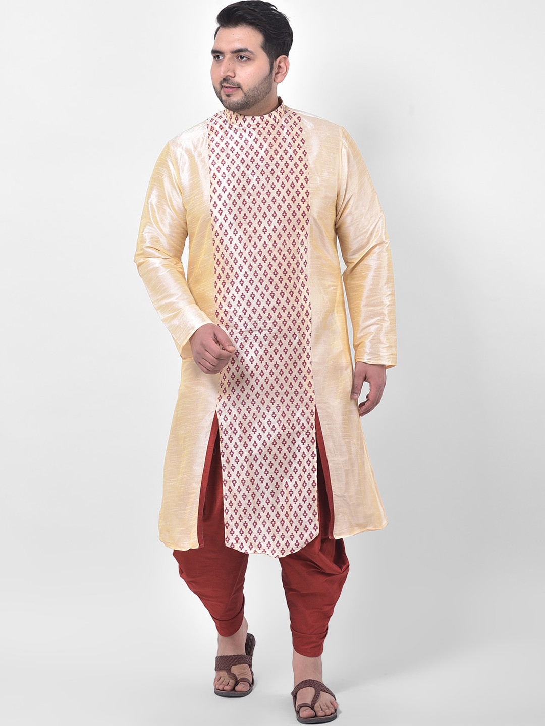

DEYANN PLUS Men Cream-Coloured & Maroon Printed Dupion Silk Kurta with Dhoti Pants