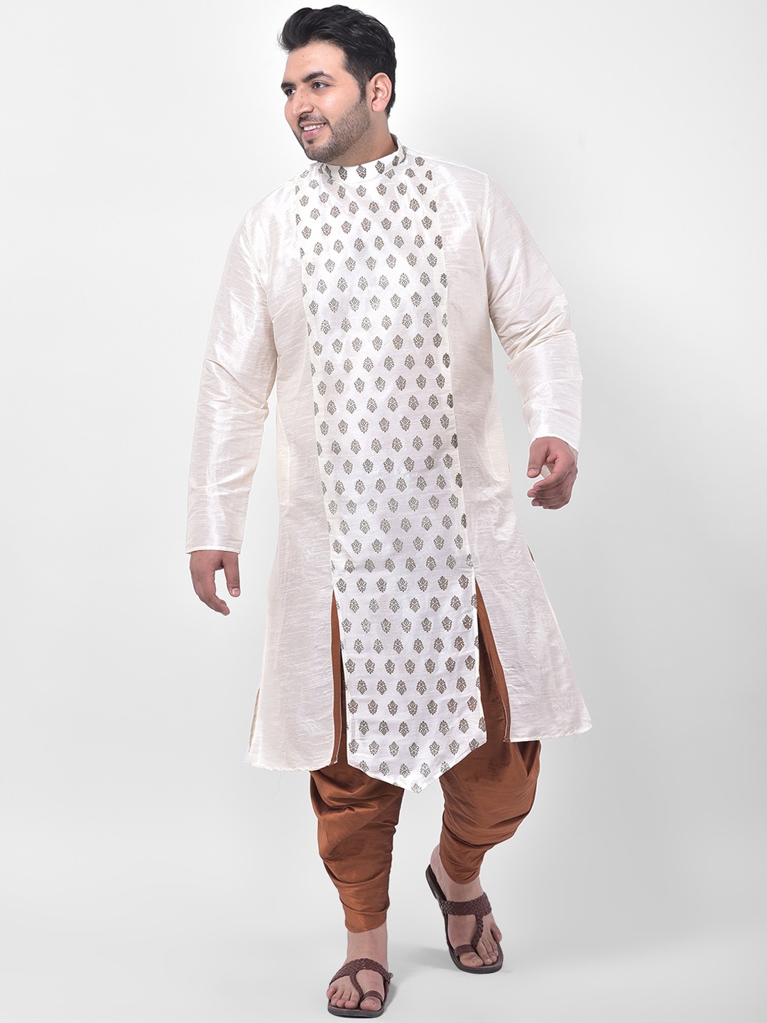 

DEYANN PLUS Men Off White Ethnic Motifs Dupion Silk Plus Size Kurta with Dhoti Pants