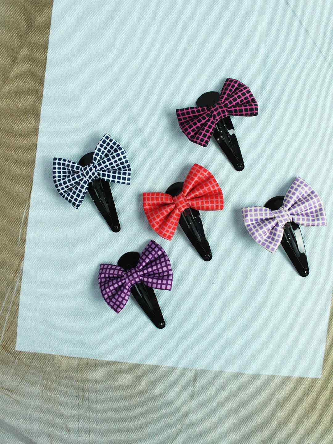 

Tossido Girls Set of 5 Pink & Red Bow Detail Tic Tac Hair Clip