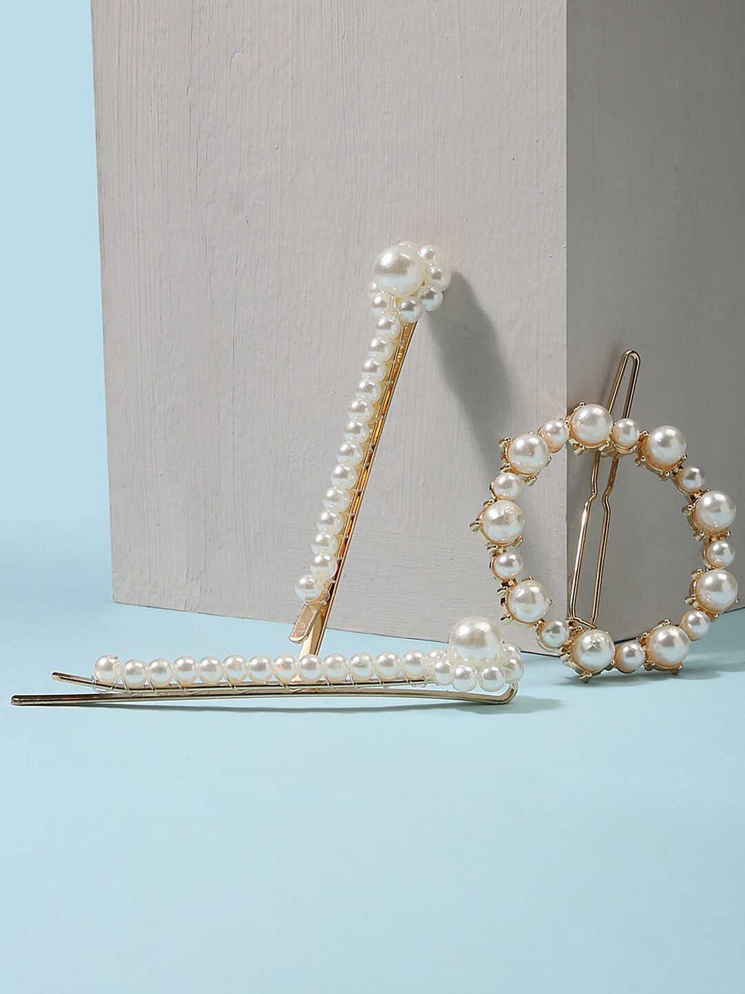 

Lilly & sparkle Women Gold-Toned & White Set of 3 Pearl Beaded Bobby Pins