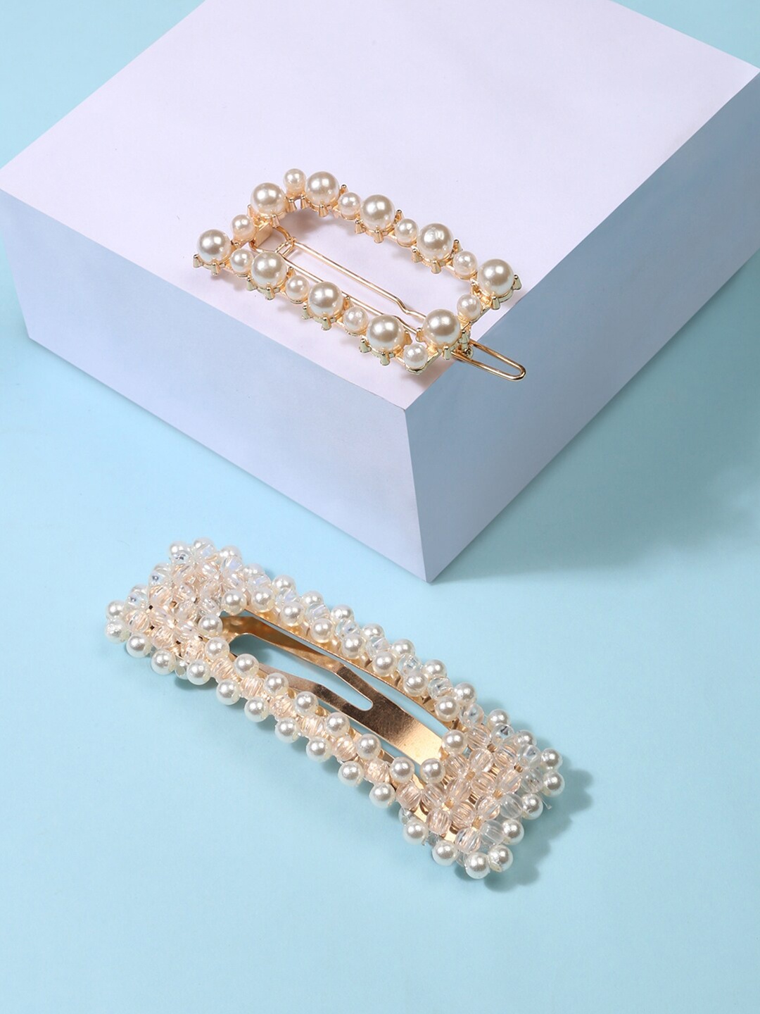 

Lilly & sparkle Women Gold-Toned & White Set of 2 Hair Accessory Set
