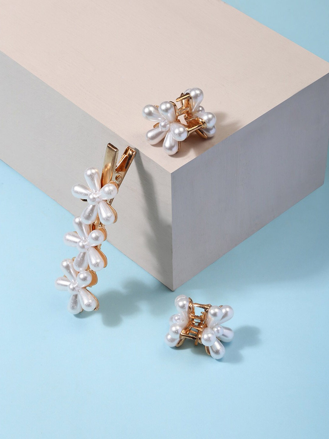 

Lilly & sparkle Women Pack Of 3 Gold-Toned Pearl Studded Floral Hair Accsories Set
