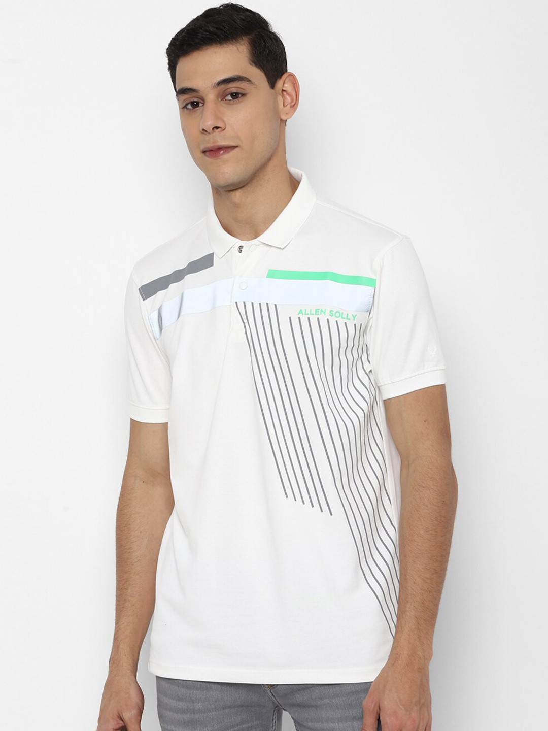 

Allen Solly Men White Printed V-Neck Applique T-shirt