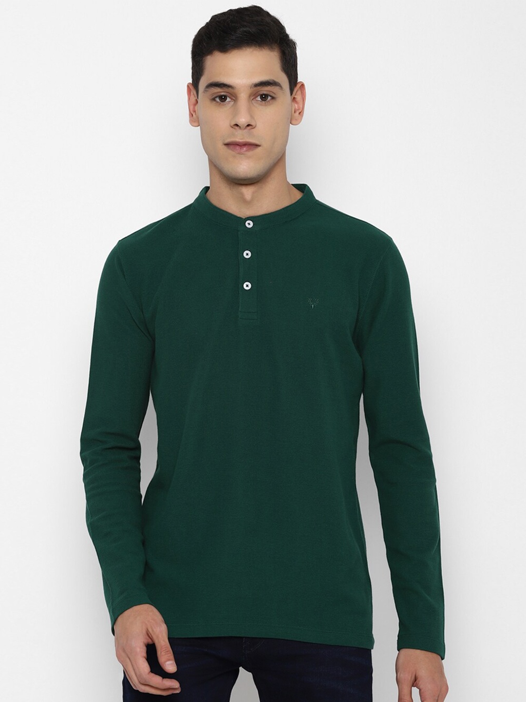 

Allen Solly Men Green Henley Neck Slim Fit T-shirt