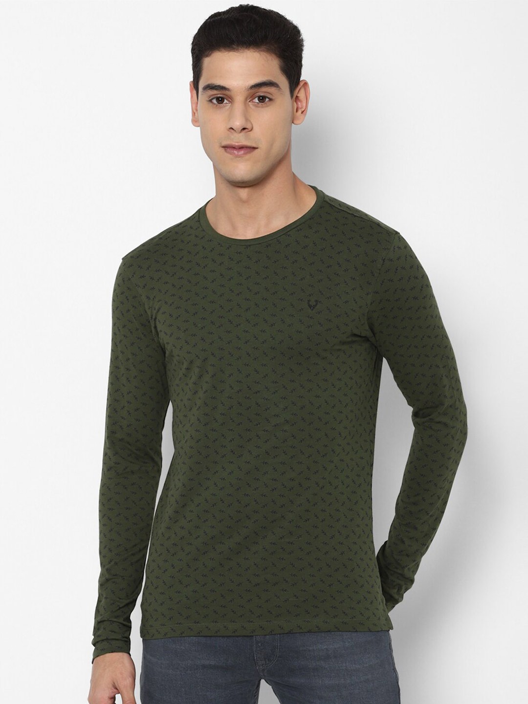 

Allen Solly Men Green T-shirt