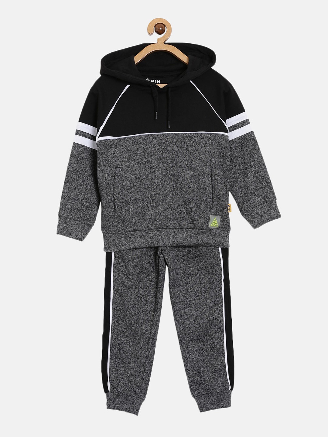 

3PIN Boys Black & Grey Colorblocked Cotton Tracksuit