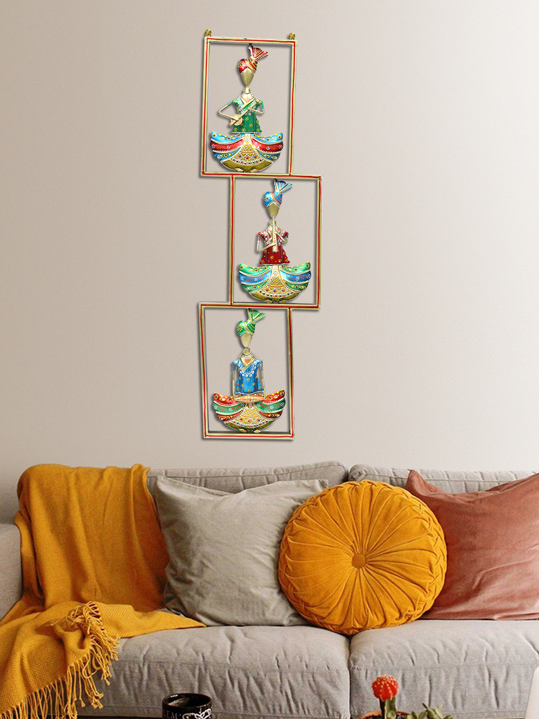 

Aapno Rajasthan Gold-Toned Colourful 3 Sardar Wall Decor