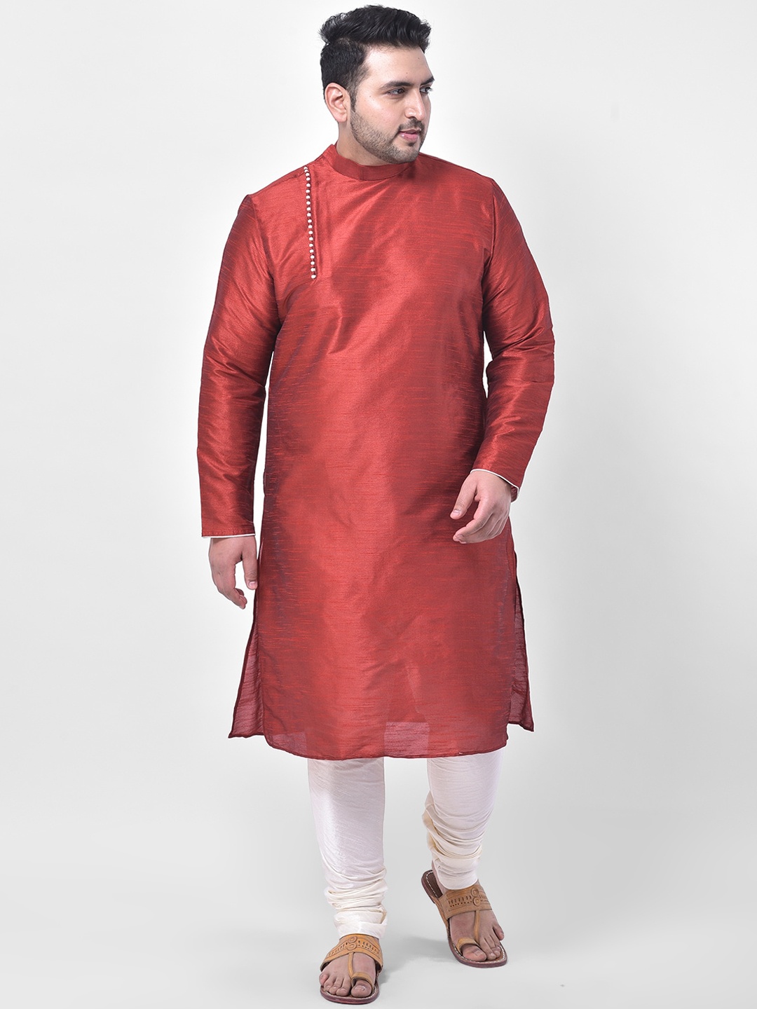 

DEYANN PLUS Men Red & White Dupion Silk Kurta with Churidar