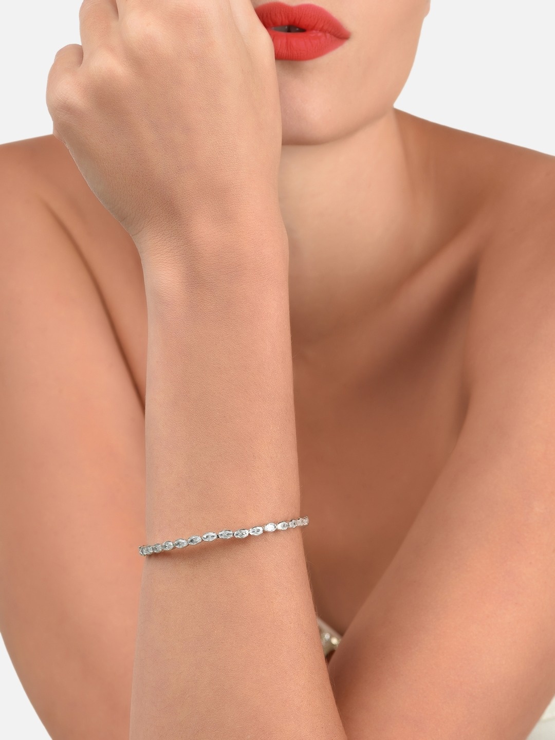 

AMI Women Silver-Plated & White Brass Cubic Zirconia Bangle-Style Bracelet