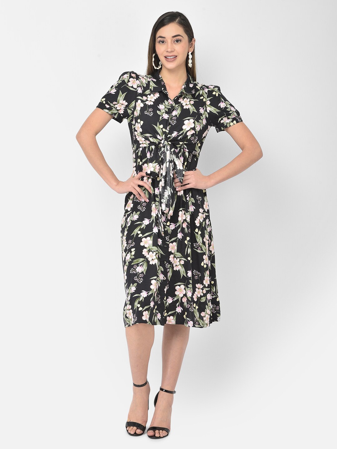 

Latin Quarters Women Black Floral Shirt Dress