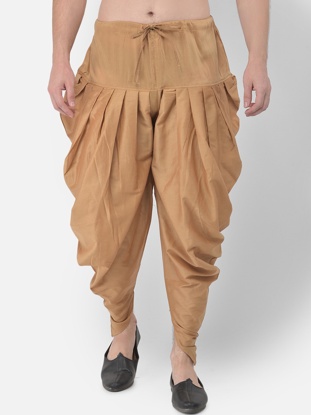 

TABARD Men Beige Solid Pure Cotton Patiala