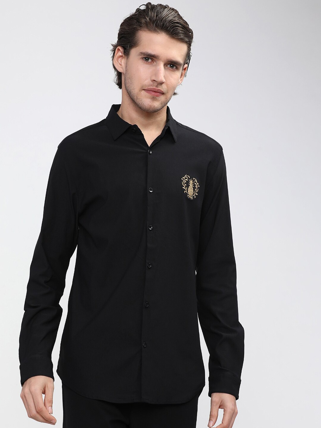 

HIGHLANDER Men Black Slim Fit Casual Shirt