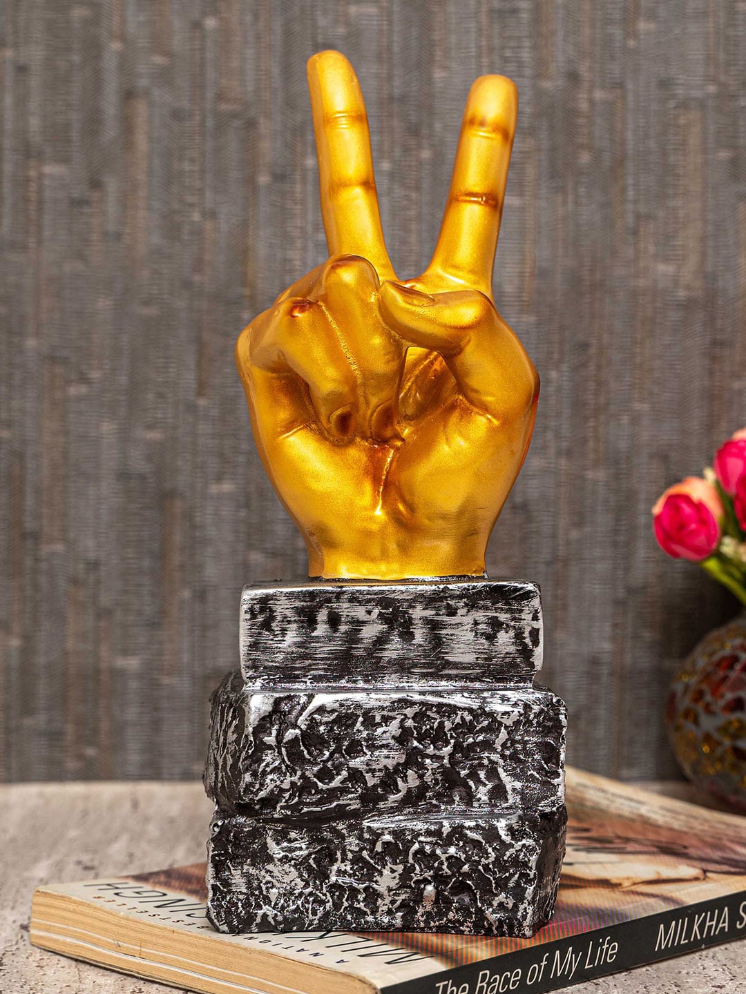

TIED RIBBONS Black & Gold-Coloured Hand Victory Sign Statue Showpiece