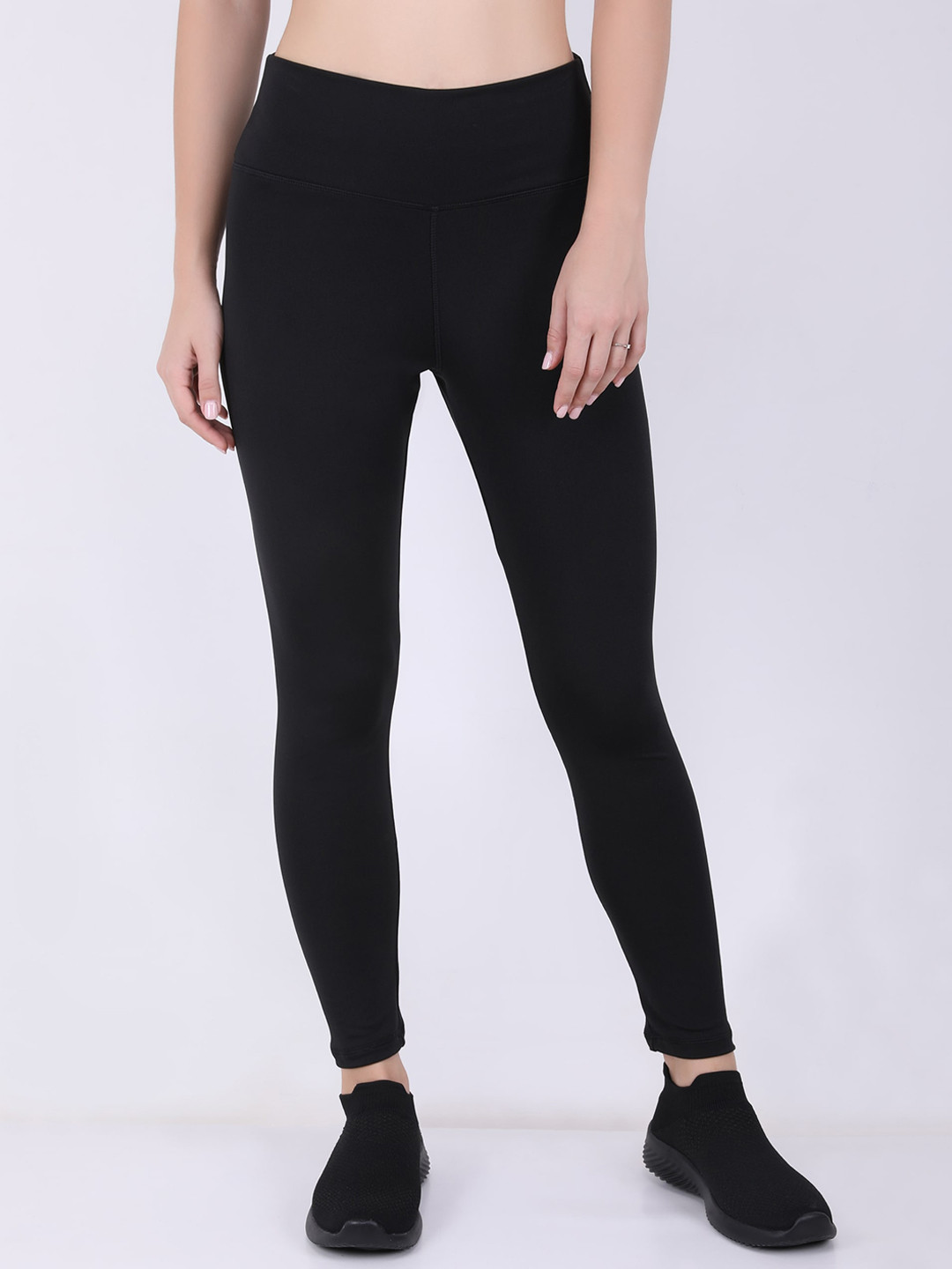 

EVERDION Women Black Solid Skinny Fit Tights