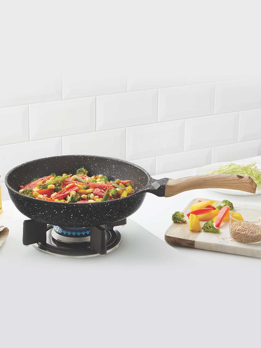 

BOROSIL Black Die-Cast Non-Stick Aluminium Deep Fry Pan