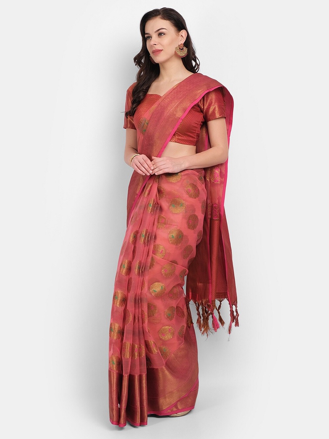 

PERFECTBLUE Mauve & Gold-Toned Ethnic Motifs Zari Silk Blend Saree