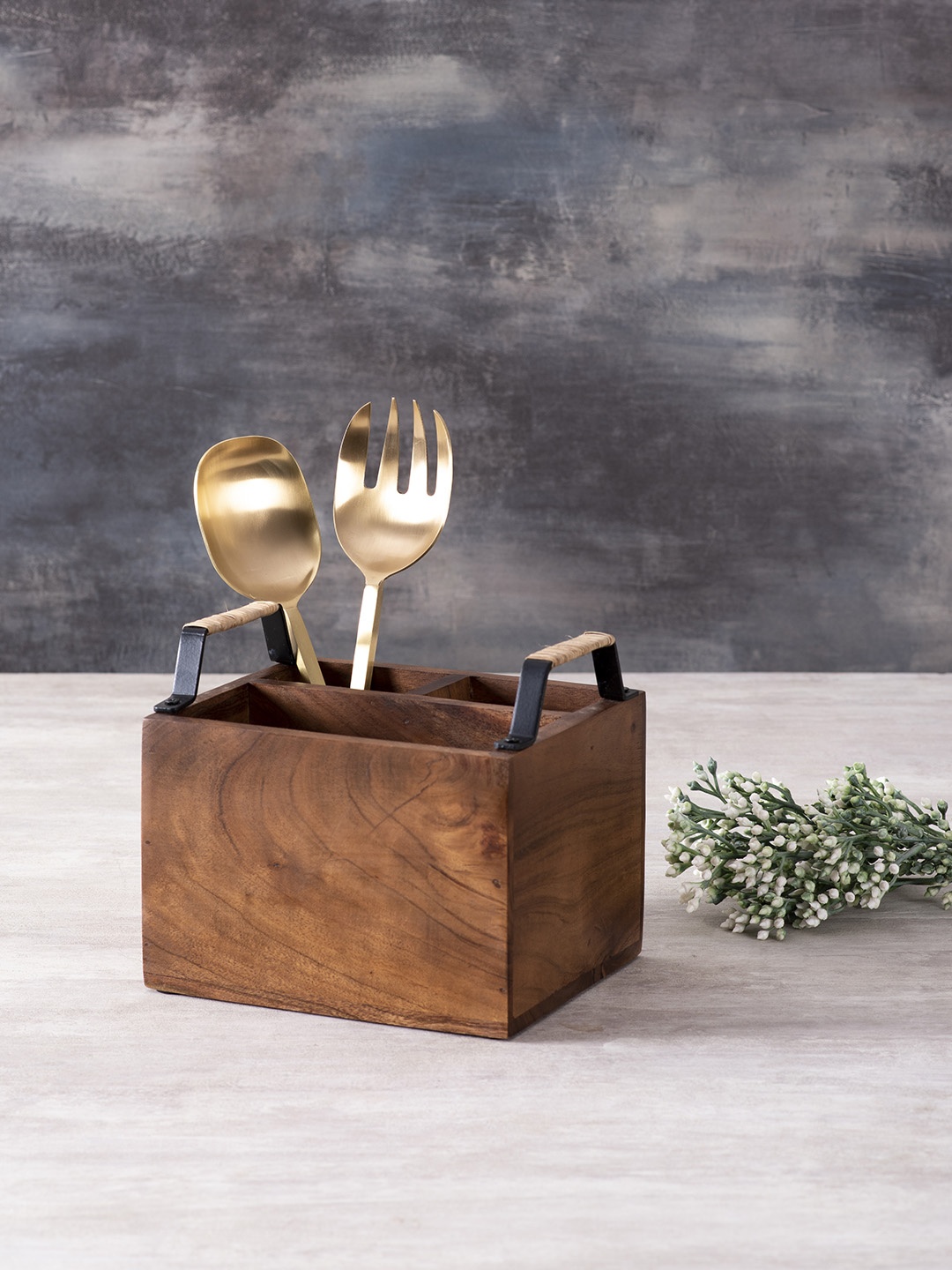

nestroots Brown Solid Wooden Cutlery Holder