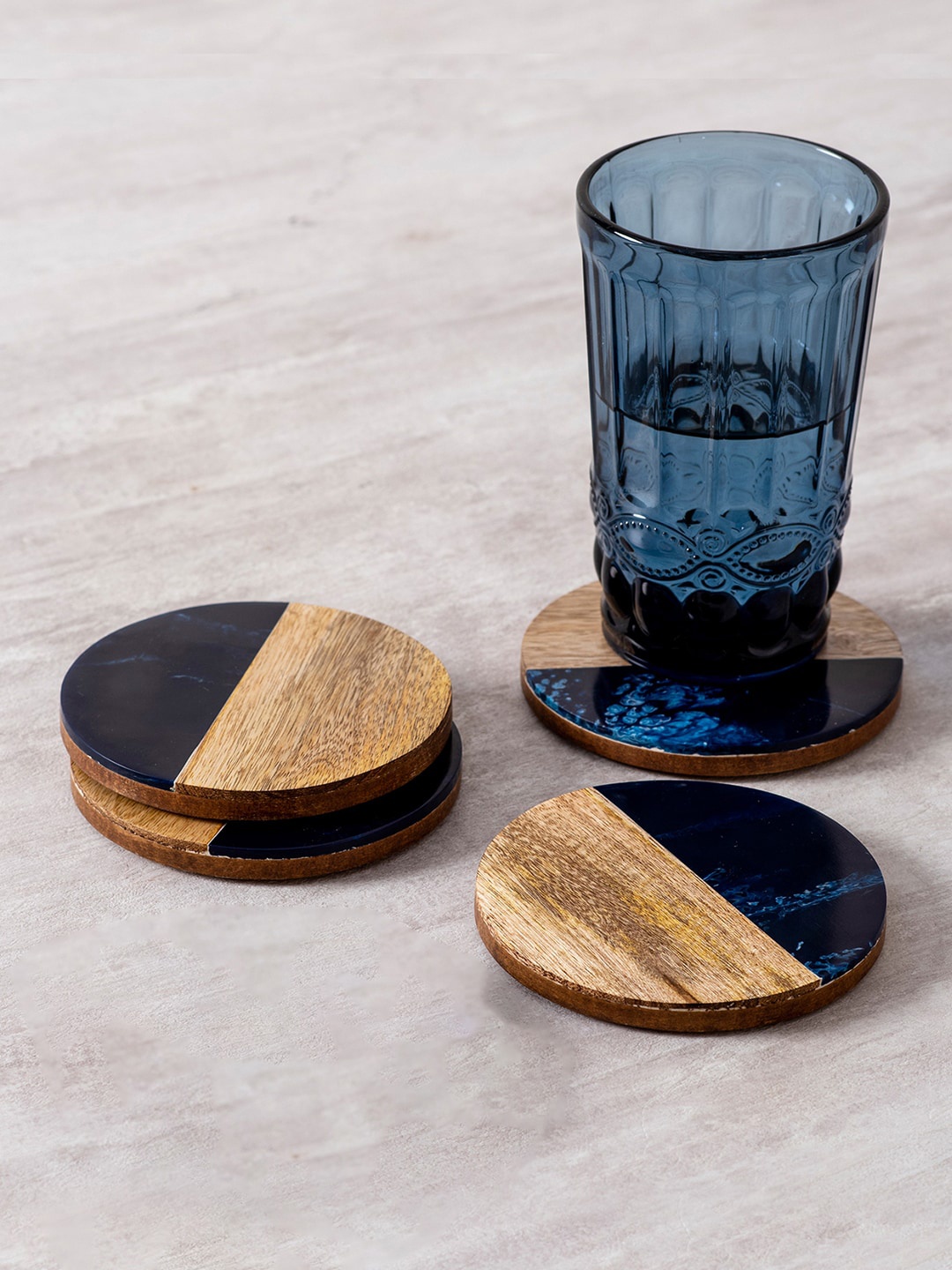

nestroots Set of 4 Blue & Brown Wooden & Resin Coasters