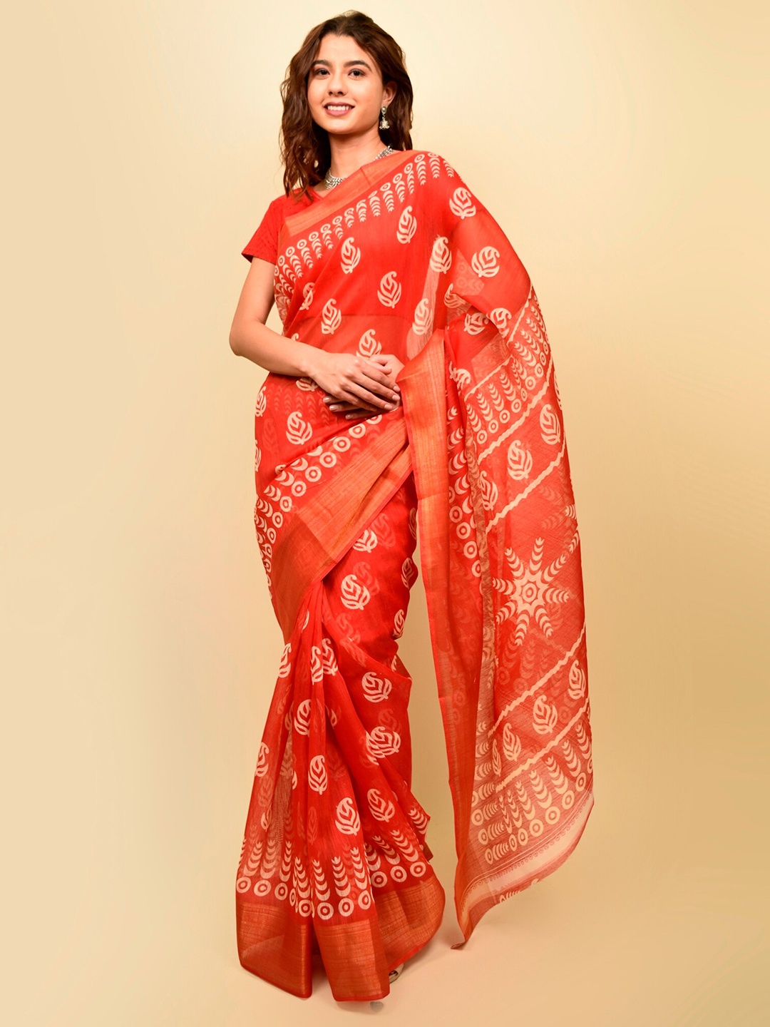 

Indi INSIDE Red & White Floral Saree