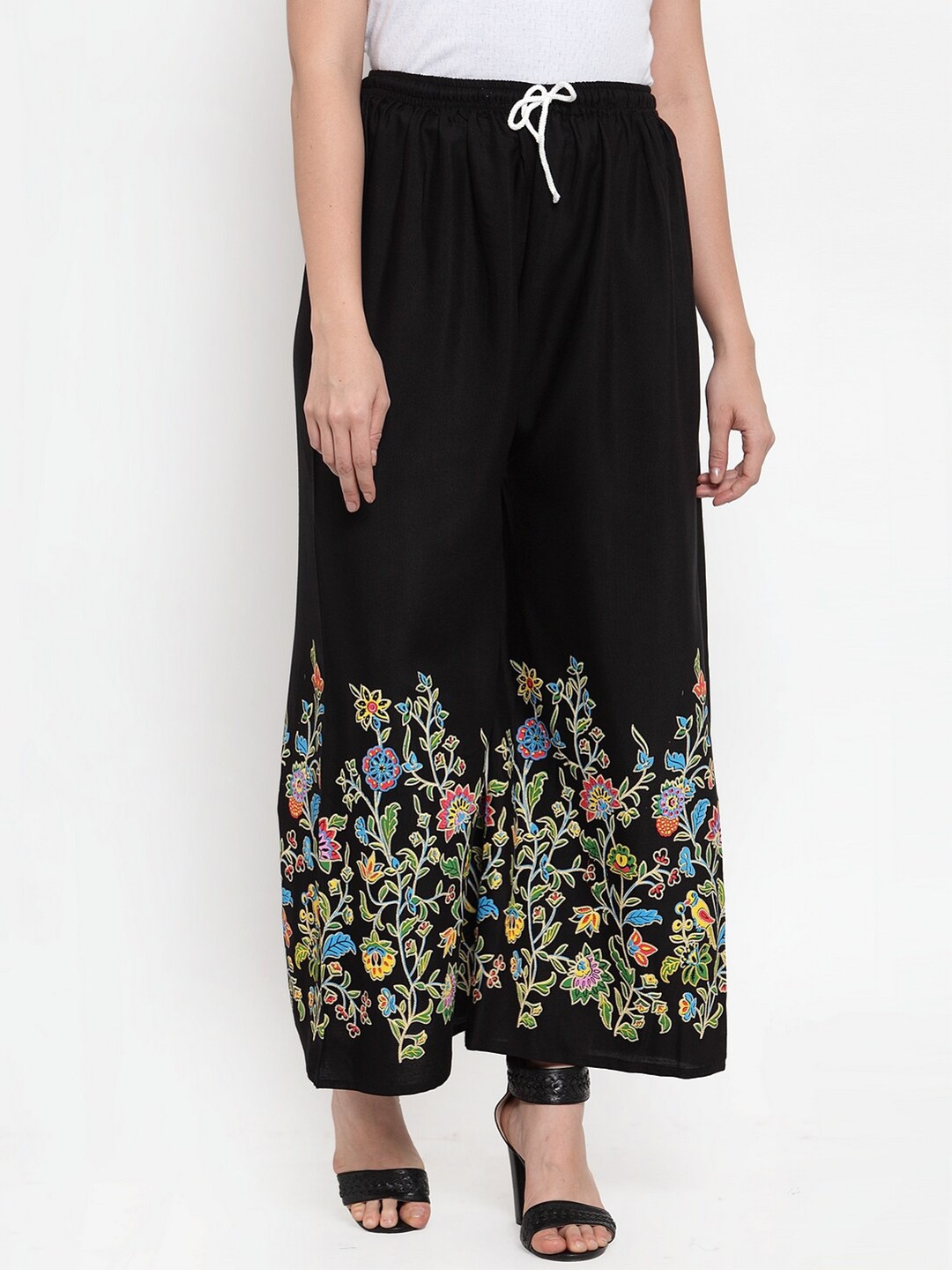 

Jompers Women Black Floral Printed Wide Leg Palazzo