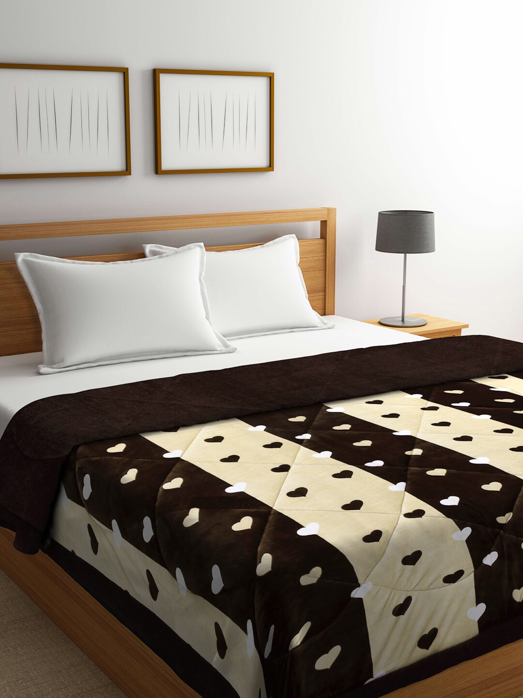 

KLOTTHE Brown & White Striped 800 GSM Heavy Winter Double Bed Quilt