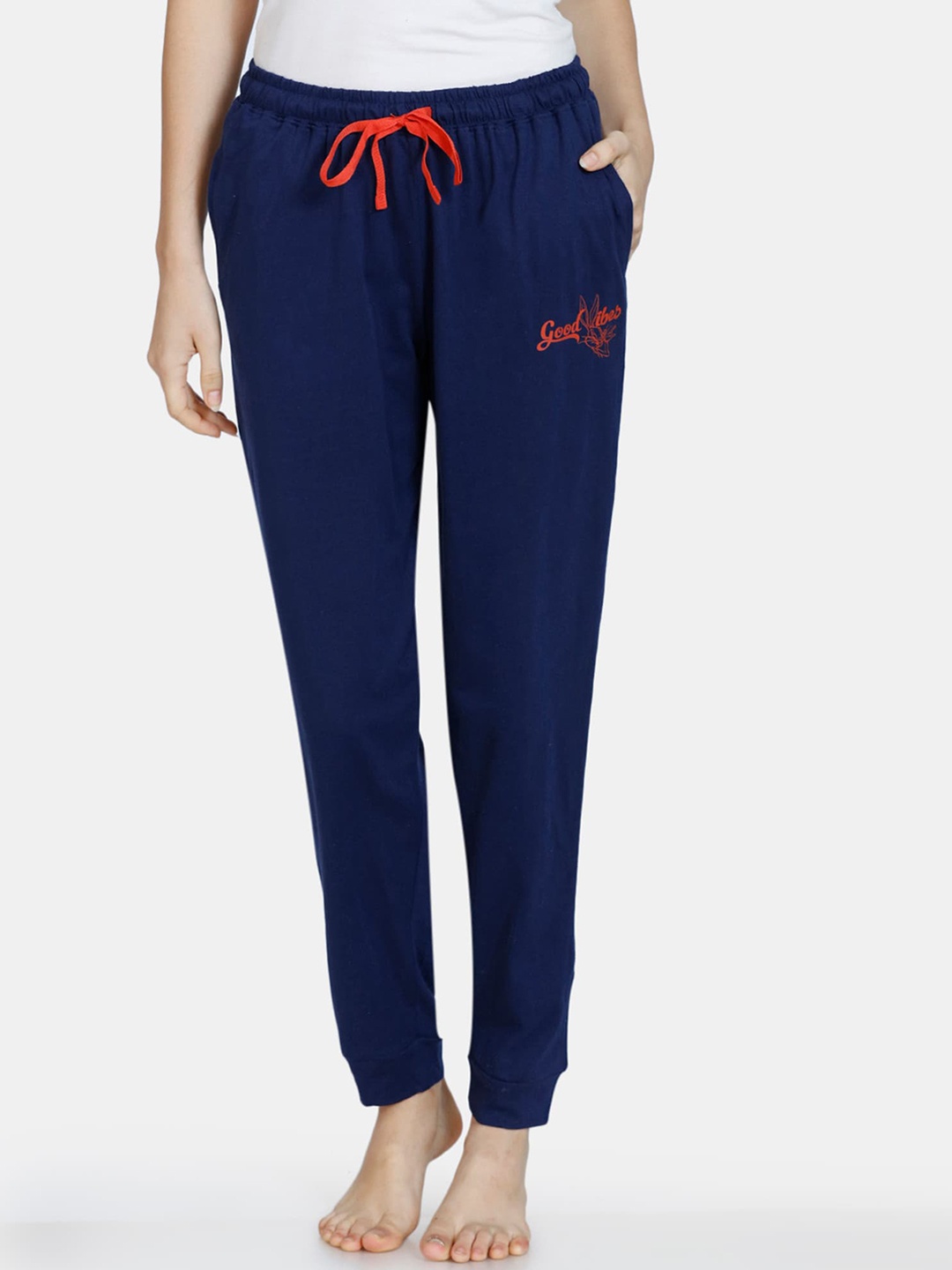 

Zivame Women Blue Looney Tunes Knitted Cotton Lounge Pants