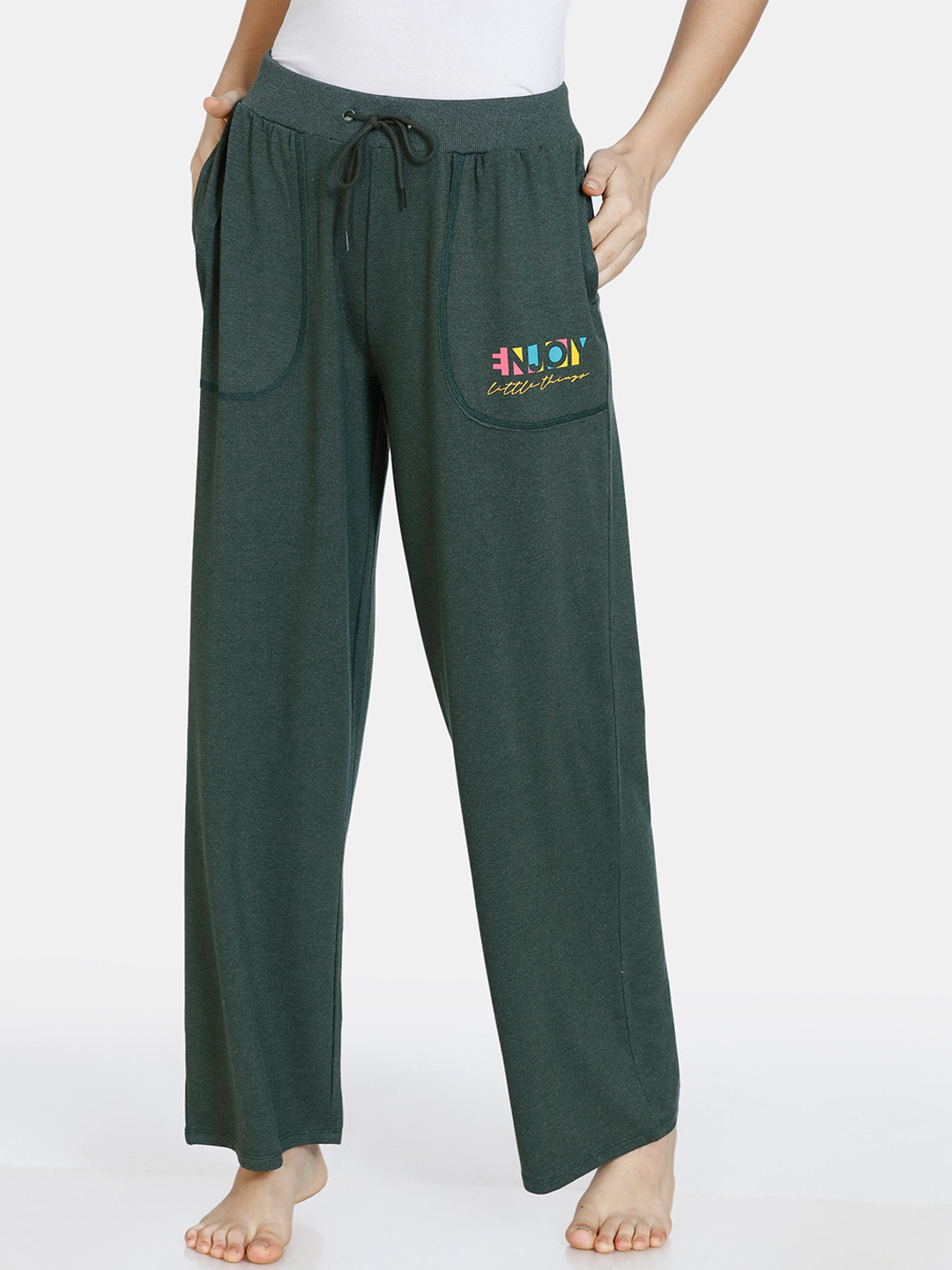 

Zivame Women Green Solid Track Pants