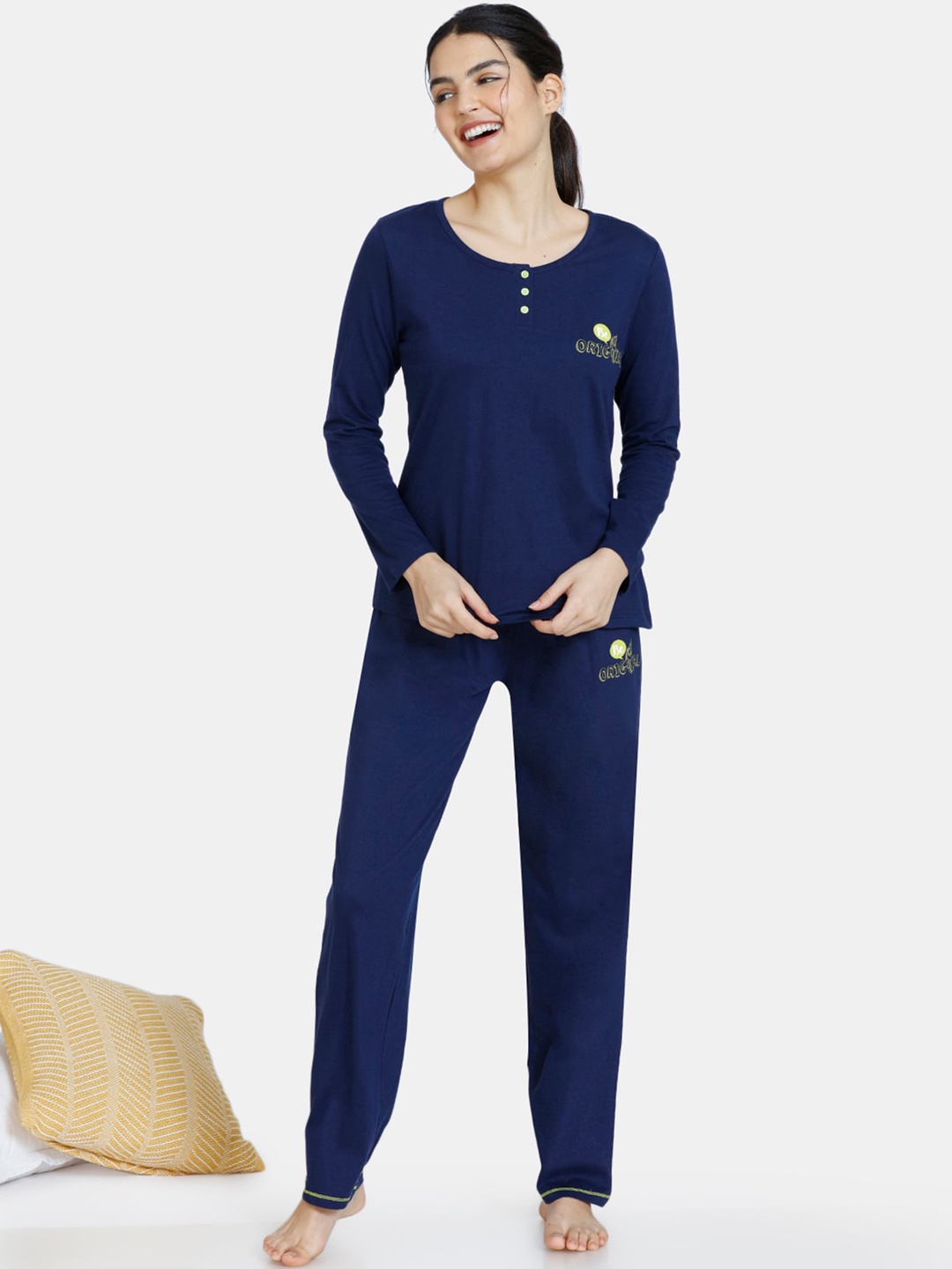 

Zivame Women Blue & Green Pure Cotton Night suit