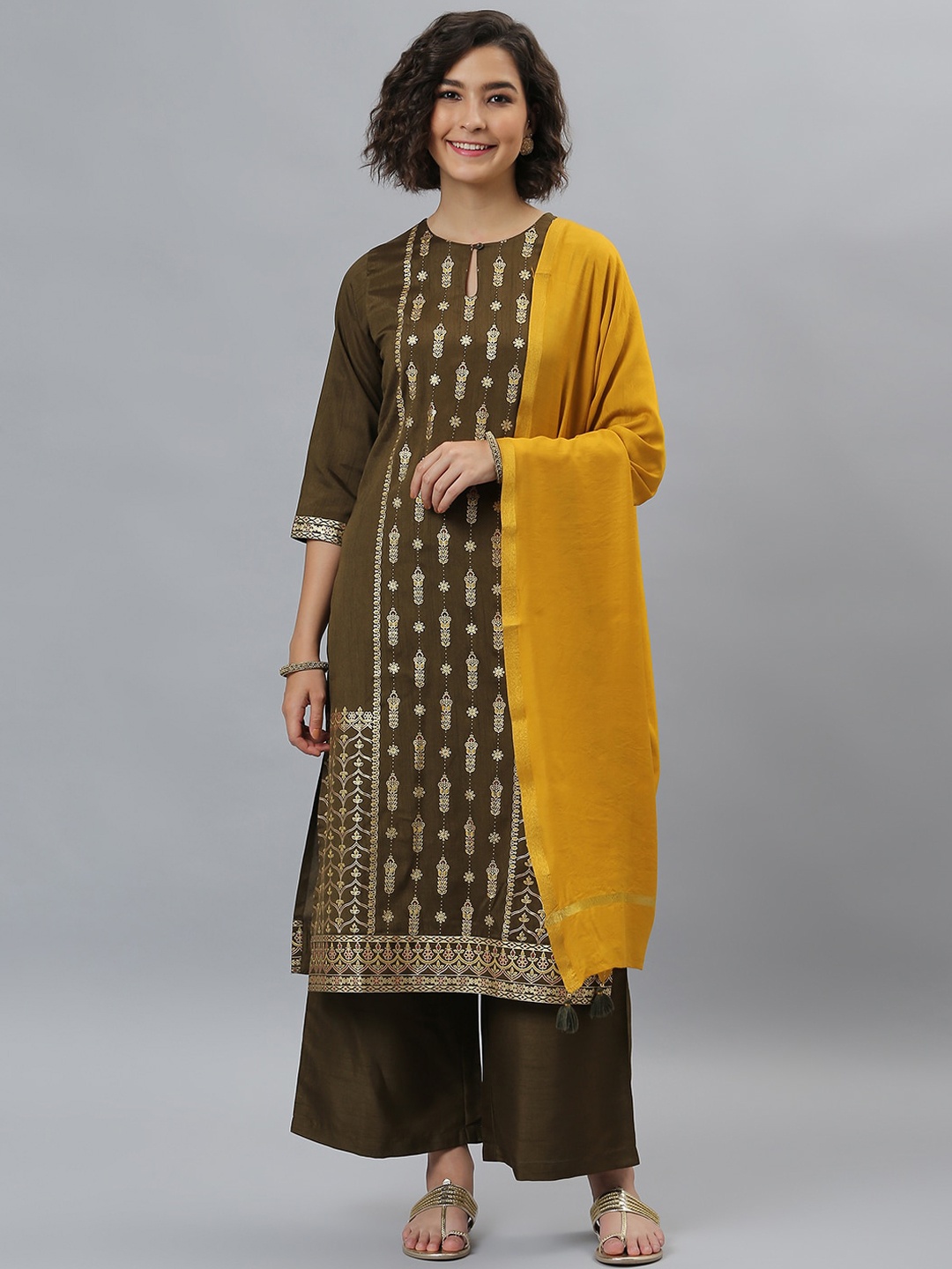 

Janasya Women Olive Green Ethnic Motifs Printed Kurta with Palazzos & With Dupatta