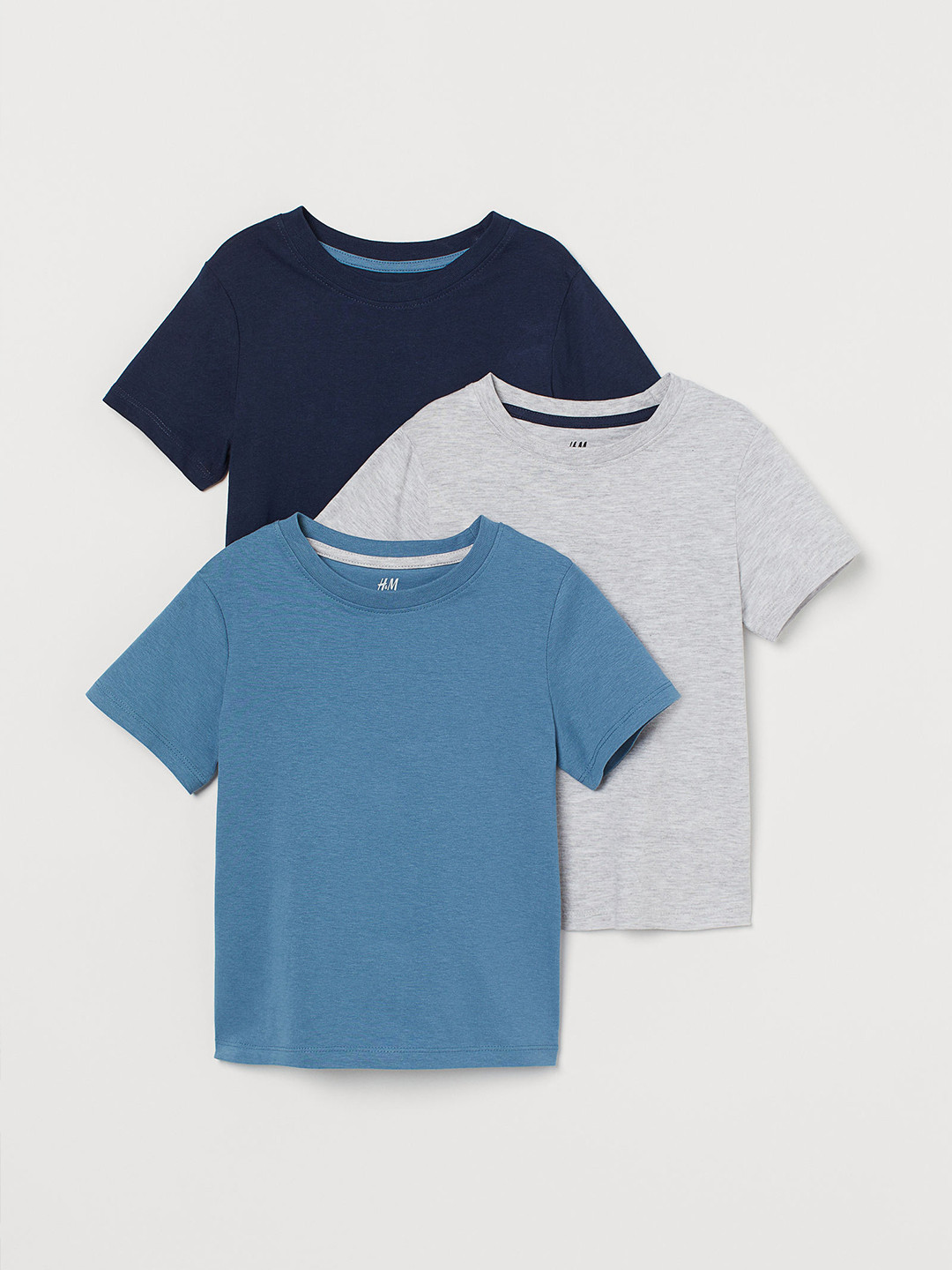 

H&M Boys Grey & Blue Solid 3-Pack T-shirts